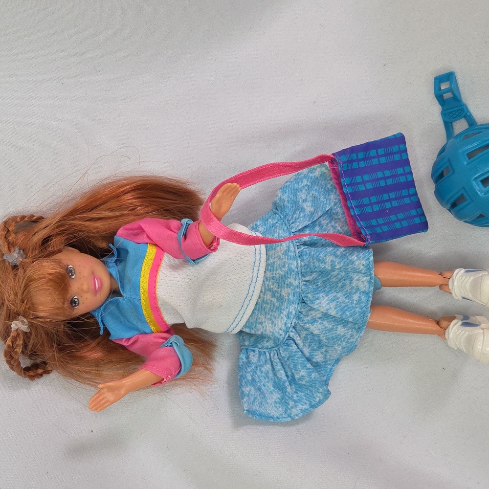Awesome Skateboard Whitney 1999 Barbie Doll Vintage 90s y2k